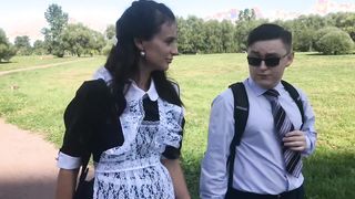 Tapasztalatlan pasi popsiba baszik