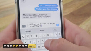 Brazzers - Alexis Fawx a méretes cickós nevelő anya