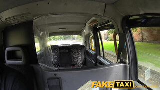 FakeTaxi - Dögös lengyel csajszi megkúrva