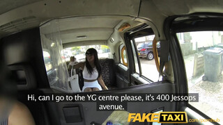 FakeTaxi - Kiki Minaj barna puncija megkúrva