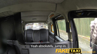 FakeTaxi - finn világos szőke csaj kalandra vágyik