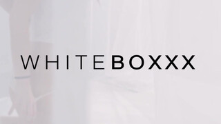 WhiteBoxxx - bombázó világos szőke lány reggel akar baszni
