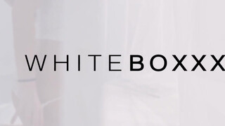WHITEBOXXX - Nicole Pearl szexy kúrása a barátjával
