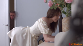 18videoz - Alice Xo az isteni néger hajú modell hölgyemény