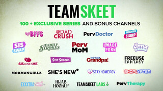 TeamSkeet - szexy félénk tini hölgyeményt beavatják