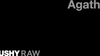 TUSHYRAW - Agatha a bombázó vörös hajú kisasszony