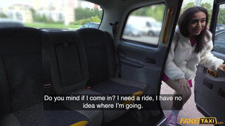 Fake Taxi - Vékony méretes didkós spanyol spiné