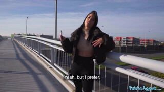 Public Agent - Megan Fiore a gyönyörű spanyol kisasszony